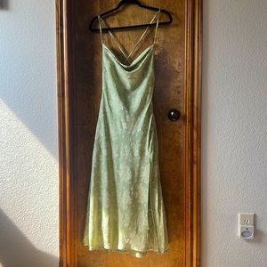 HELLO MOLLY Drinks On Me Midi Dress Pistachio in US XS | Never Worn
